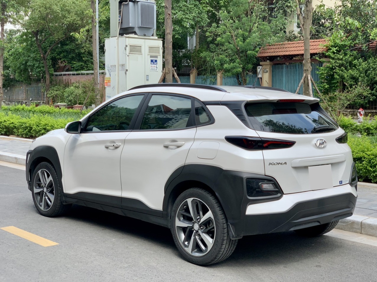 Hyundai Kona 2.0ATH 2020 màu trắng (Đã bán)