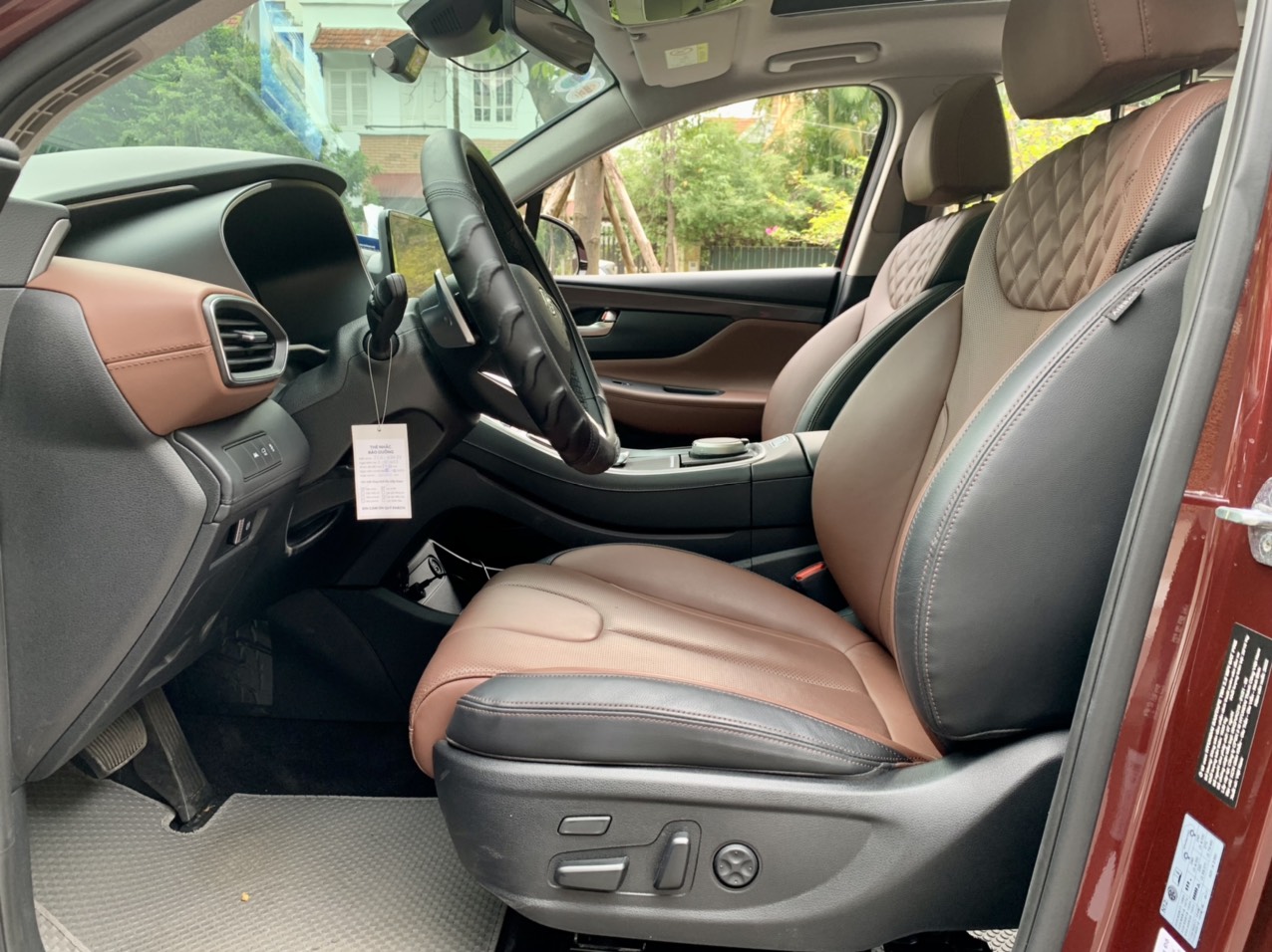 Hyundai Santafe full xăng cao cấp 2.5L 2022 màu đỏ (Đã bán)