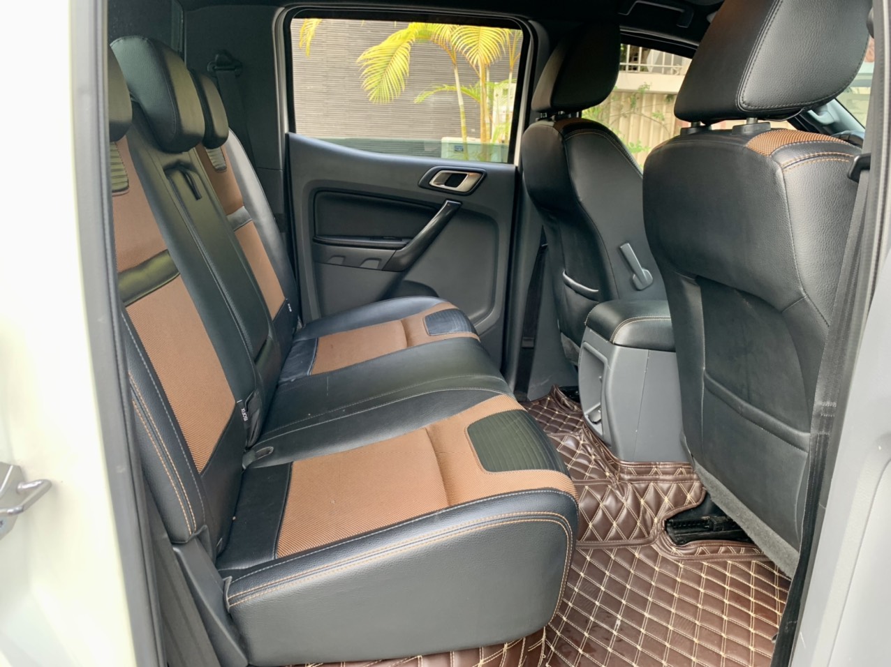 Ford Ranger Wildtrak 3.2L 4x4 AT 2017 màu trắng (Đã bán)