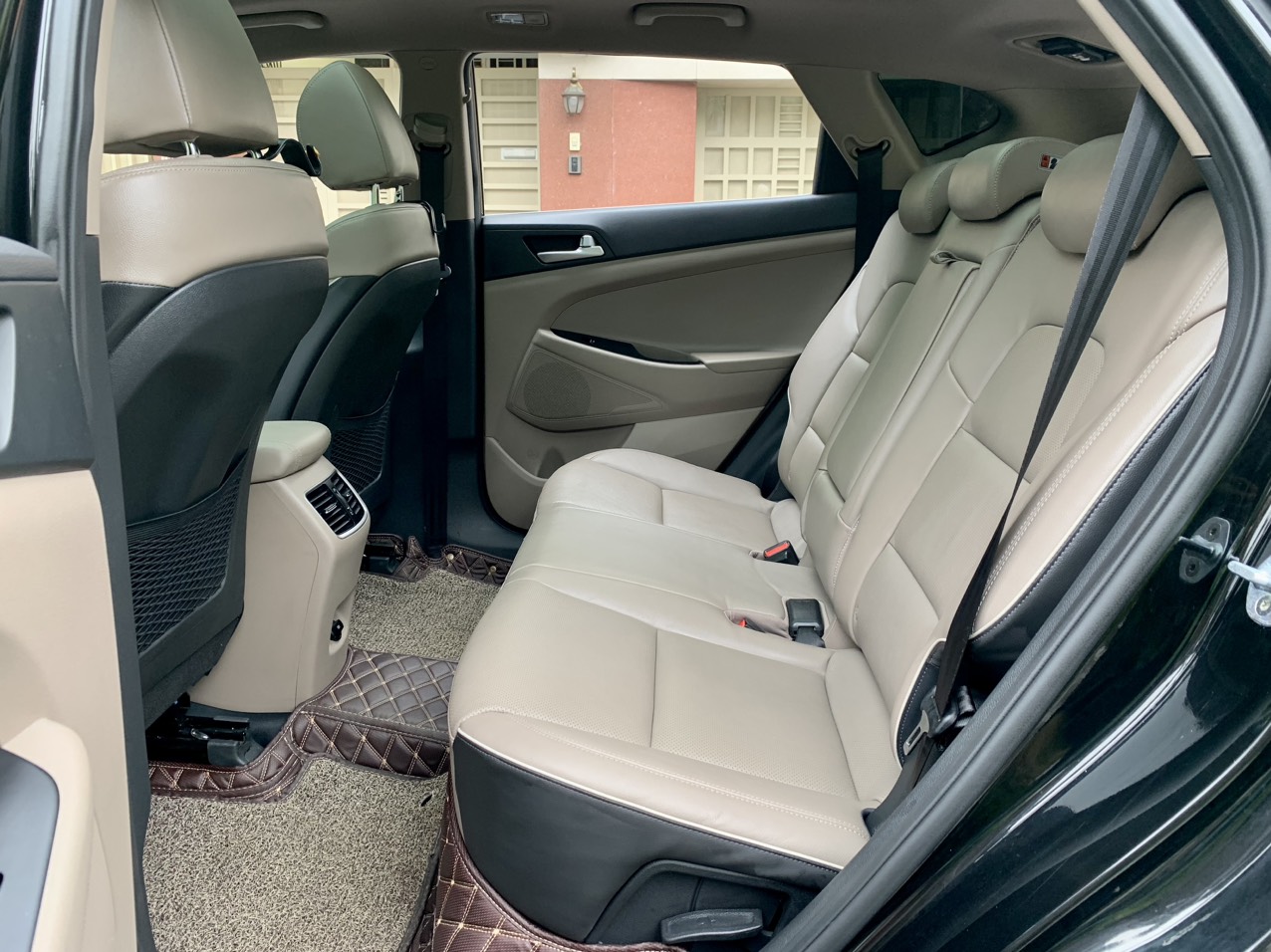 Hyundai Tucson 2.0ATH 2019 màu đen (Đã bán)