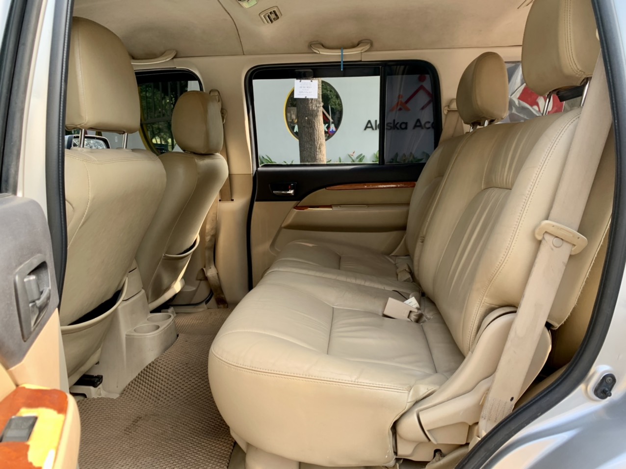 Ford Everest 2.5L 4x2 AT 2010 màu bạc (Đã bán)