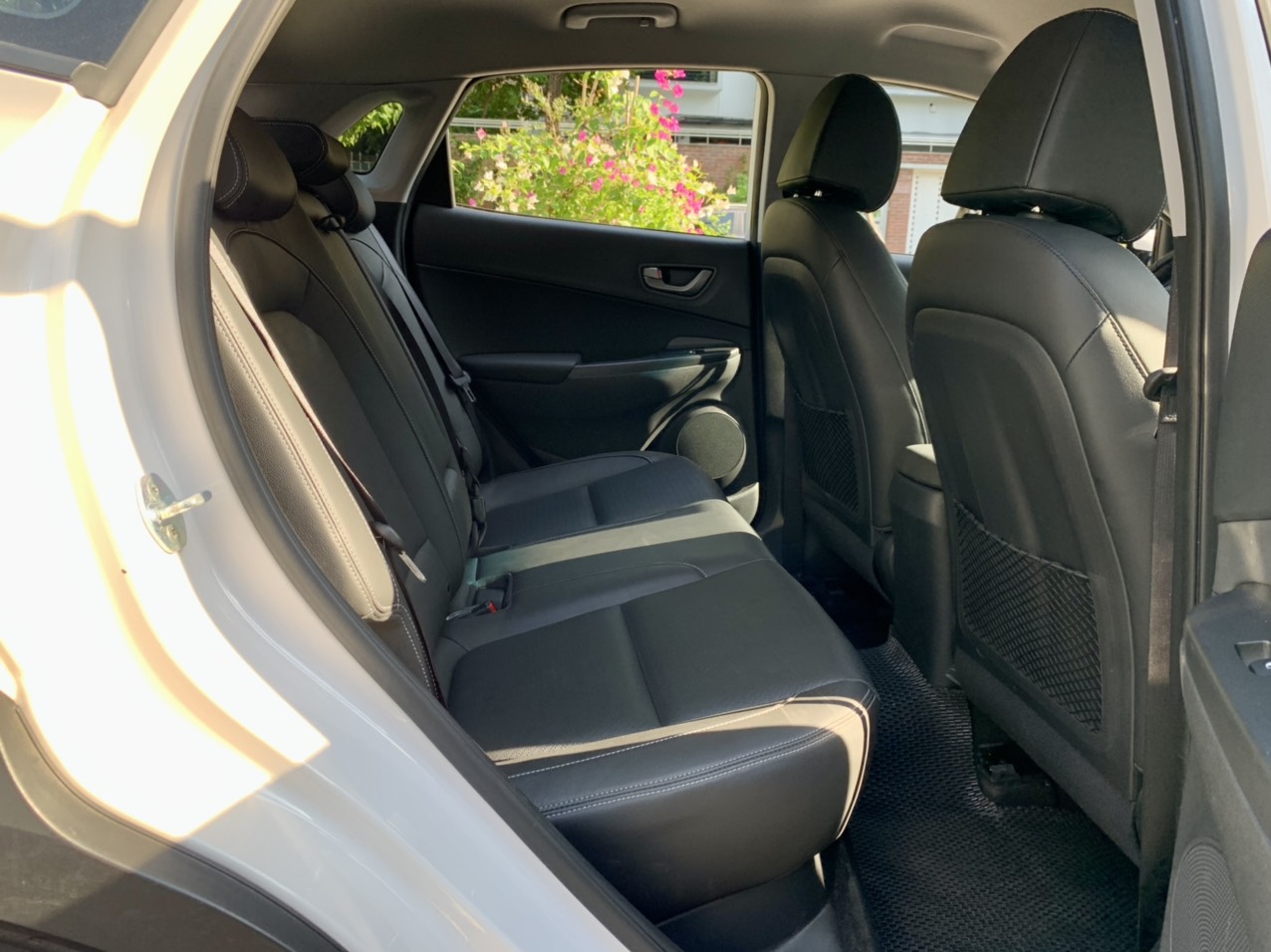 Hyundai Kona 2.0 ATH bản đặc biệt 2020 màu trắng (Đã bán)