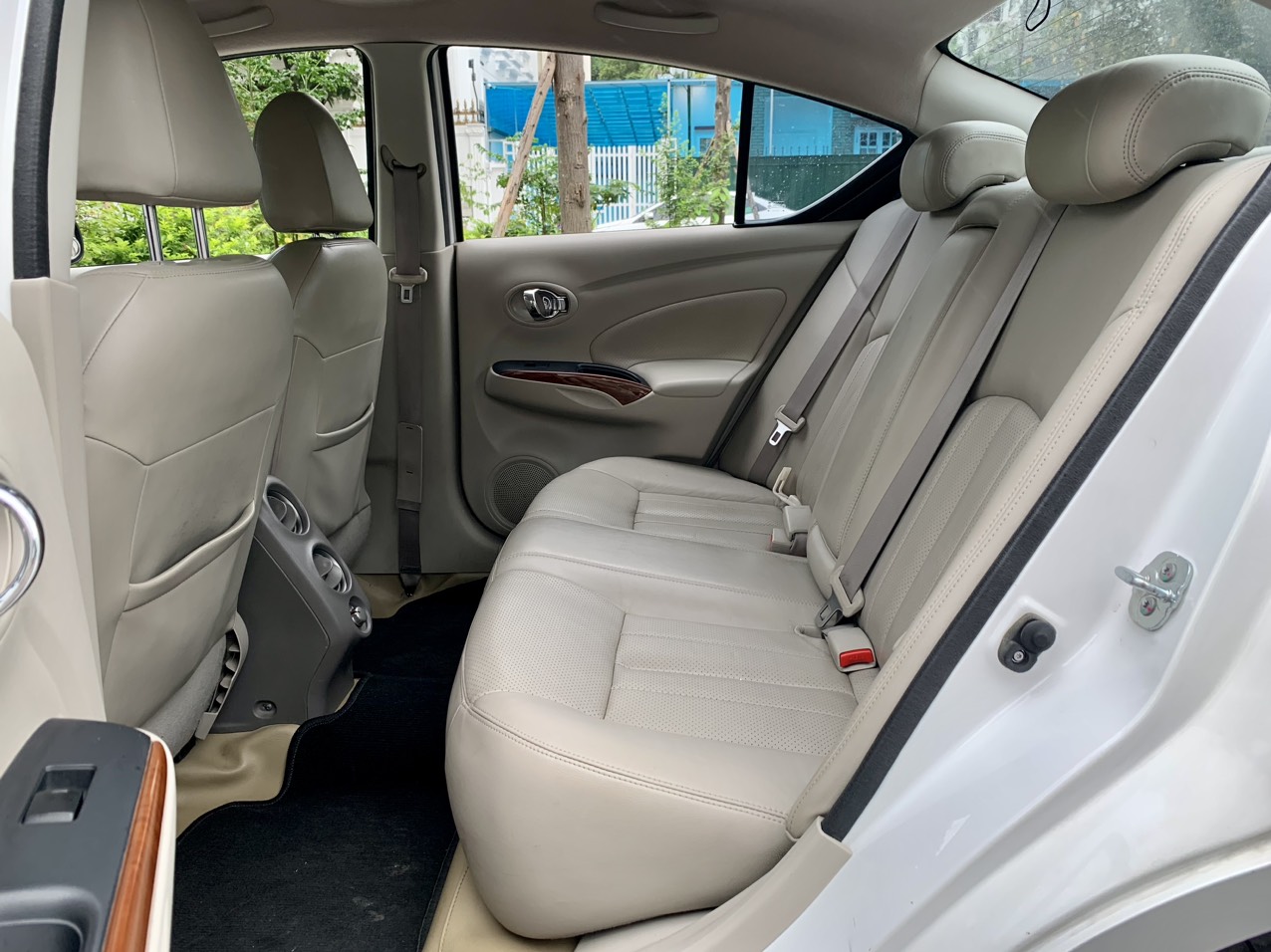 Nissan Sunny 1.5L XV 2017 màu trắng (Đã bán)