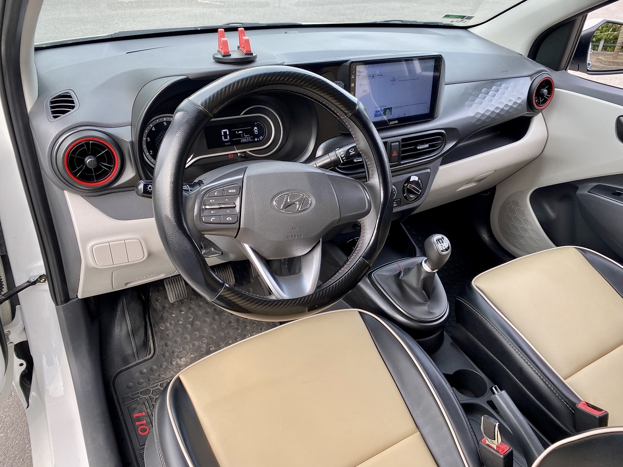 Hyundai I10 1.2 MT 2021 màu trắng (Đã bán)