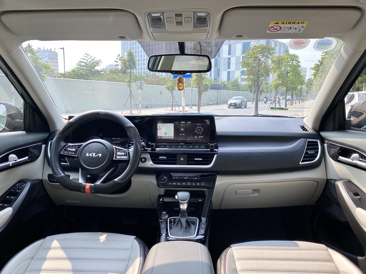 Kia Seltos 1.4 Preminum 2021 màu đen (Đã bán)