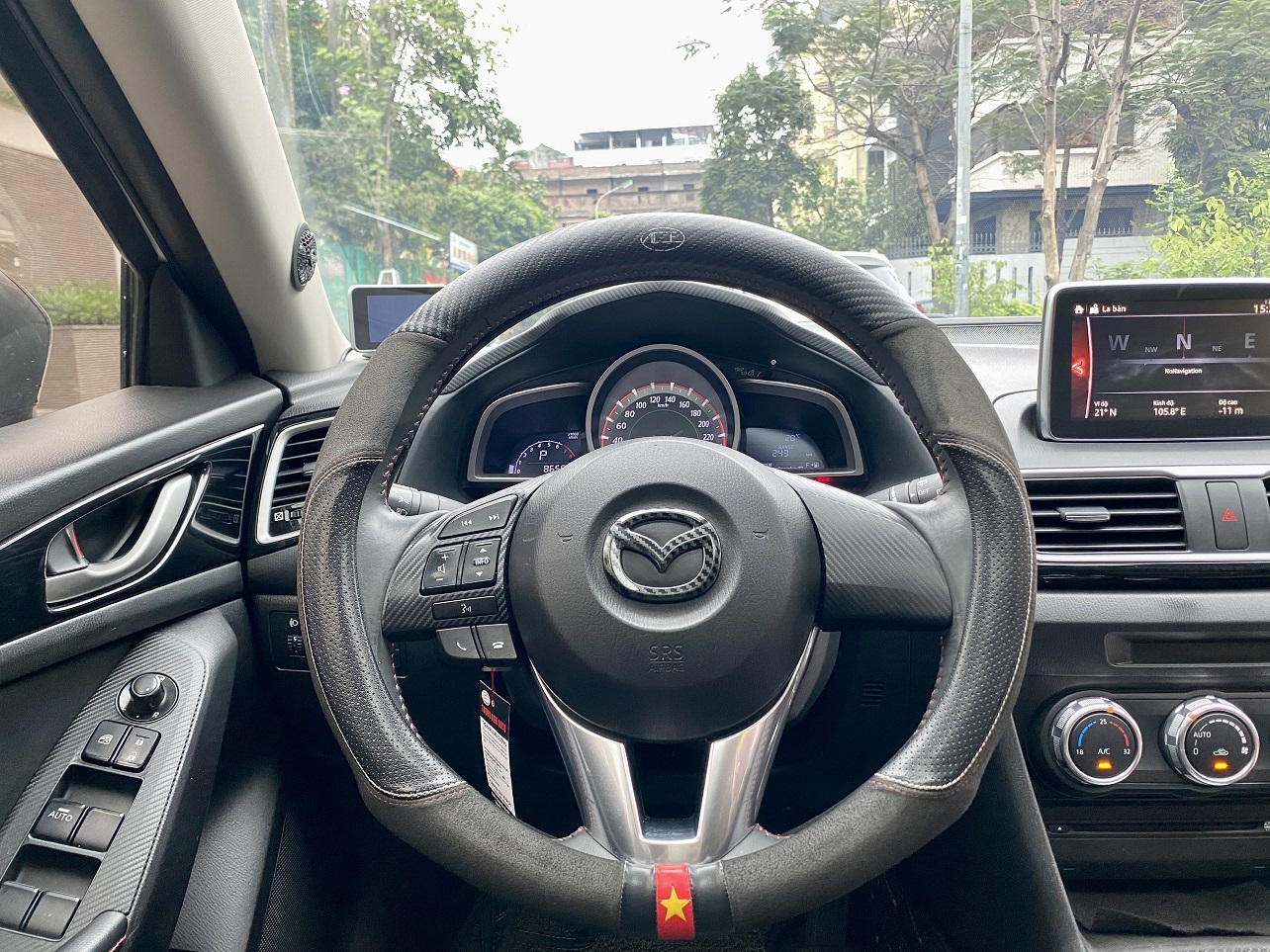 Mazda 3 1.5AT 2016 màu trắng (Đã bán)