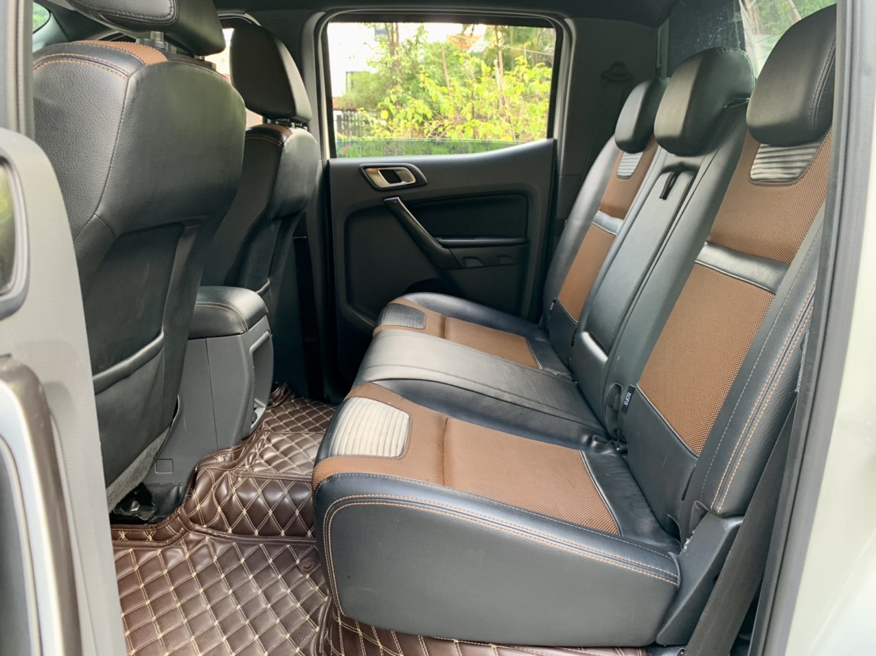 Ford Ranger Wildtrak 3.2L 4x4 AT 2017 màu trắng (Đã bán)