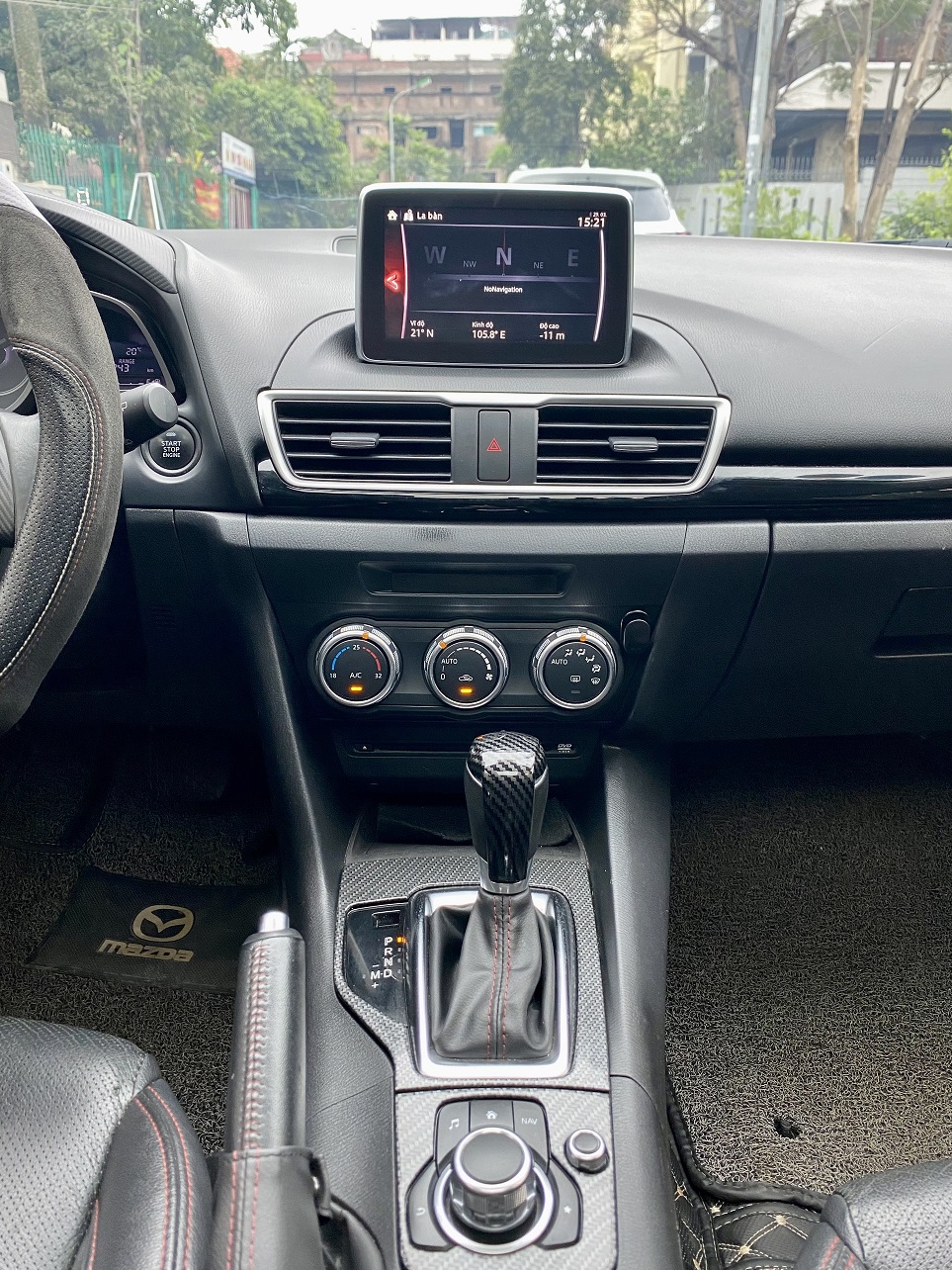 Mazda 3 1.5AT 2016 màu trắng (Đã bán)