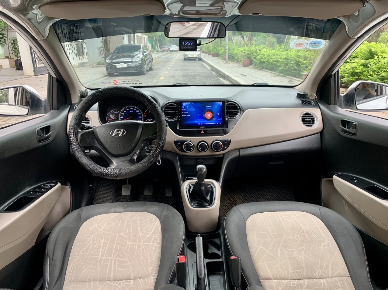 Hyundai I10 1.0 MT 2017 màu trắng (đã bán)