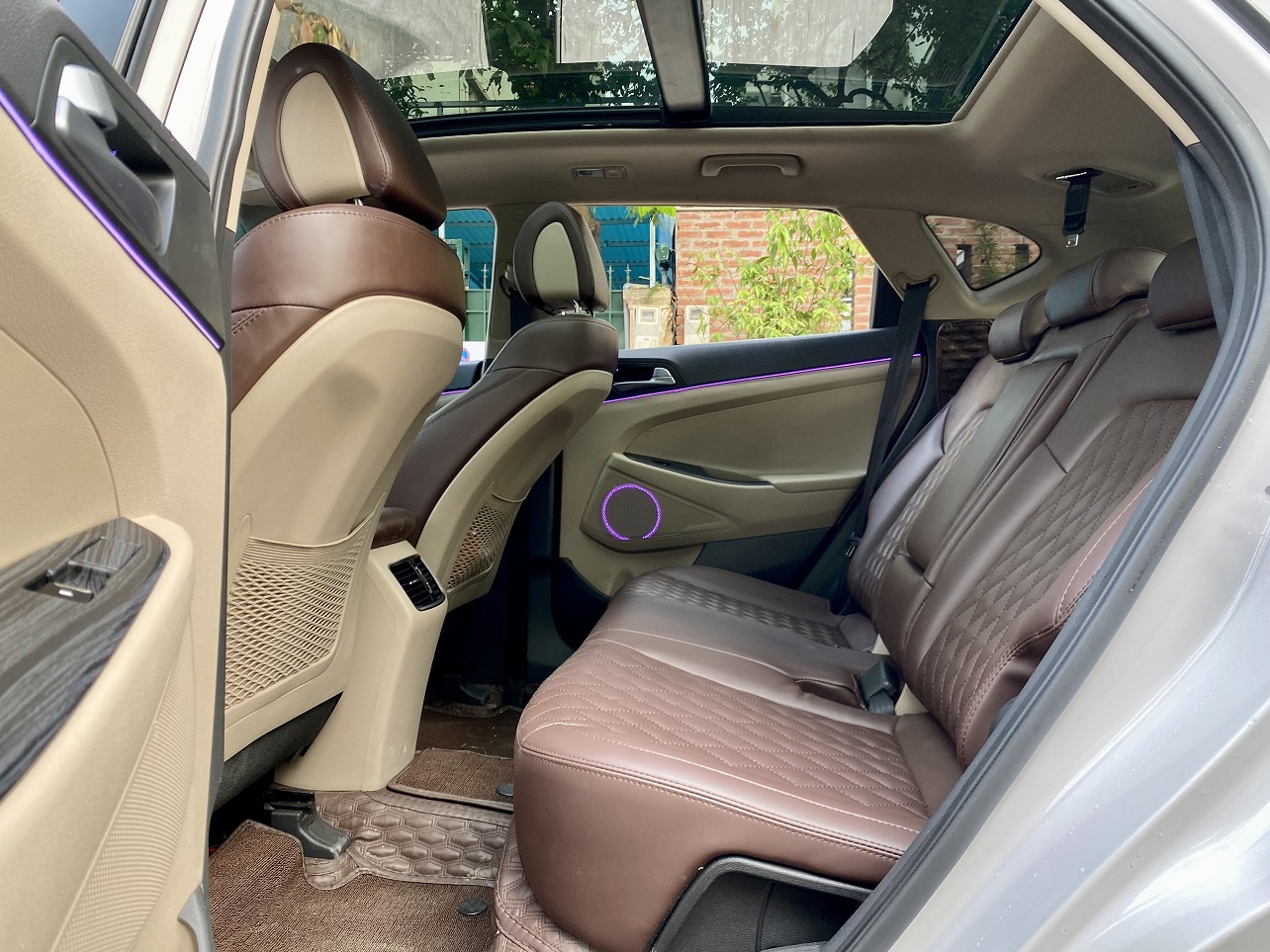 Hyundai Tucson 2.0ATH 2015 màu trắng (đã bán)