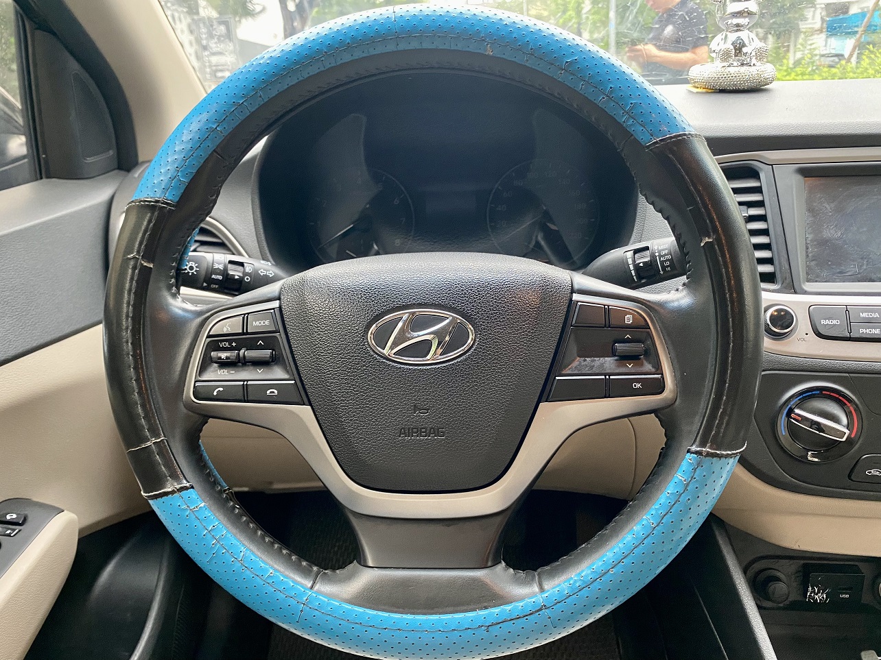 Hyundai Accent 1.4MT 2019 màu đen (Đã bán)