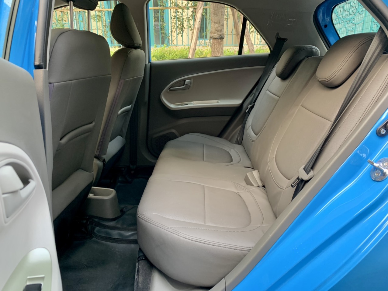 Kia Morning MT 2021 màu xanh (Đã bán)