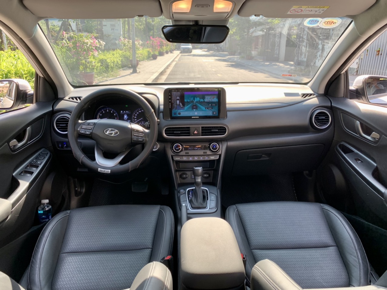 Hyundai Kona 2.0 ATH bản đặc biệt 2020 màu trắng (Đã bán)