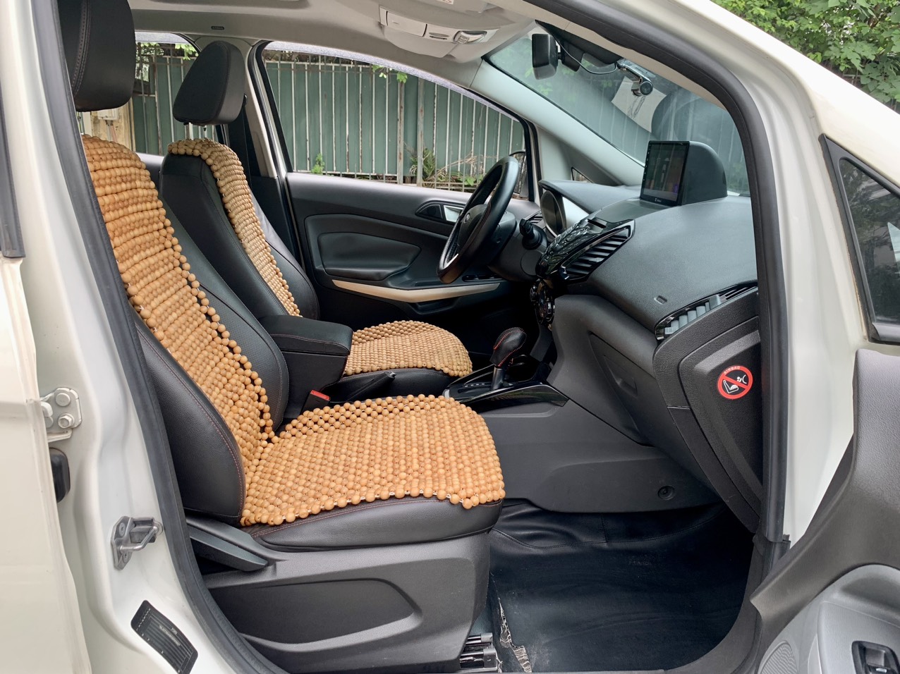 Ford Ecosport 1.5 Titanium 2016 màu trắng (đã bán)