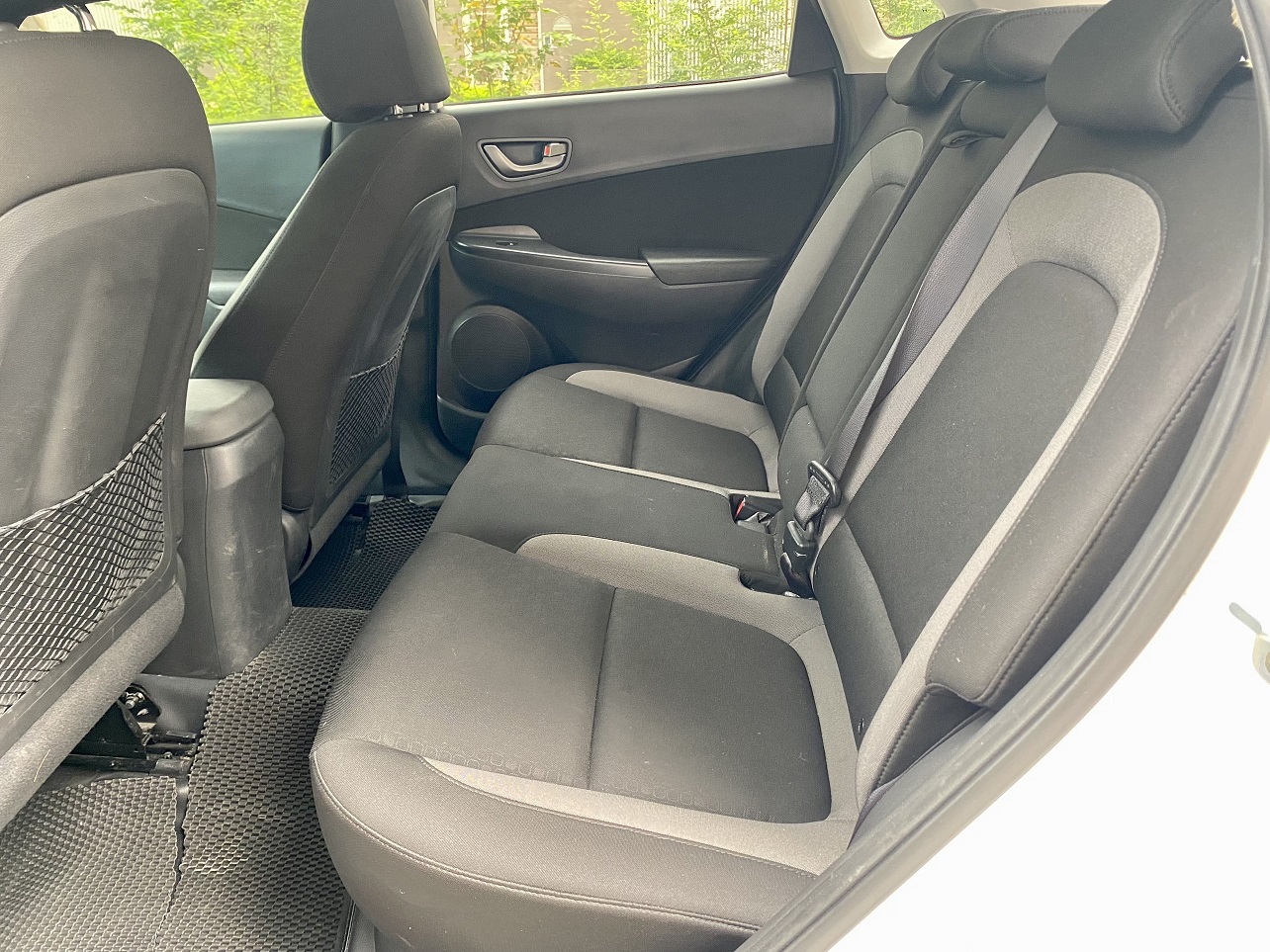 Hyundai Kona 2.0 AT 2018 màu trắng (Đã bán)