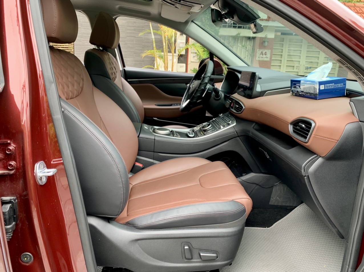 Hyundai Santafe full xăng cao cấp 2.5L 2022 màu đỏ (Đã bán)