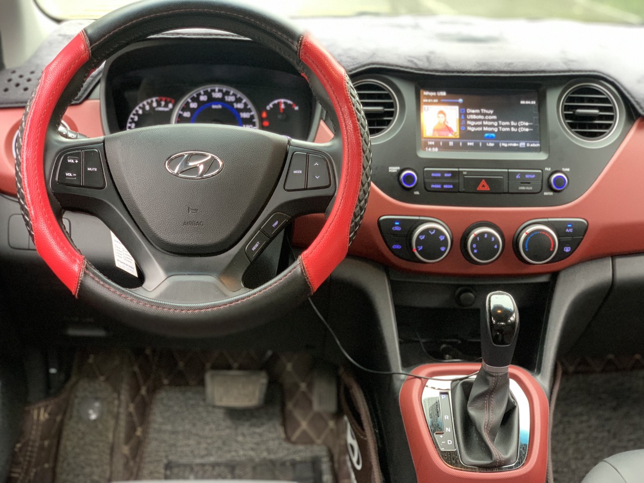 Hyundai I10 1.2AT 2020 màu xanh (đã bán)
