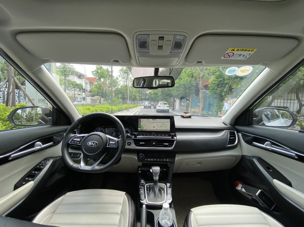 Kia Seltos 1.4 Preminum 2021 màu trắng (Đã bán)