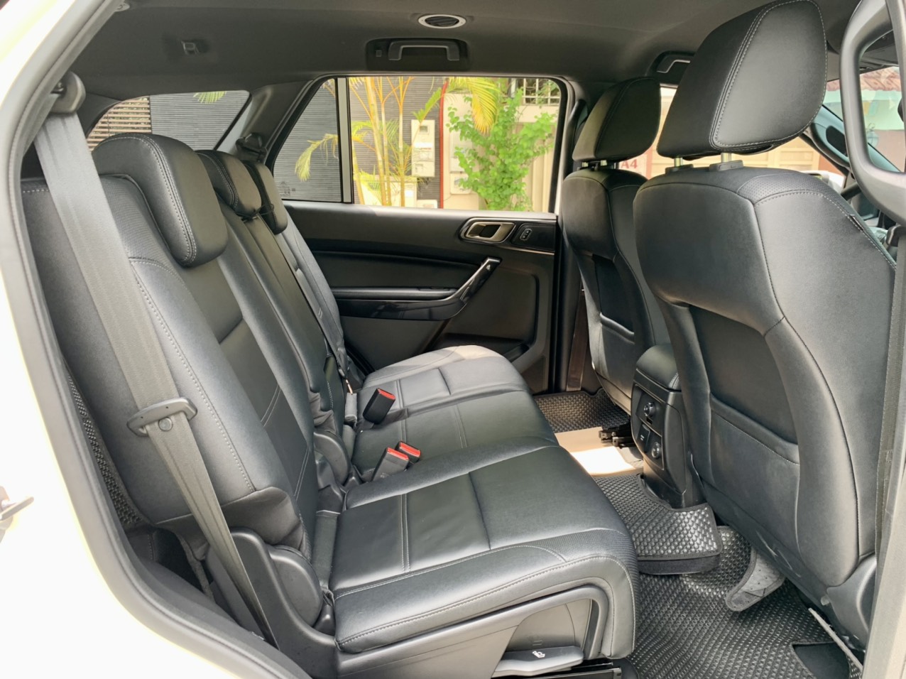 Ford Everest Titanium 2.0L 4x2 AT 2022 (đã bán)