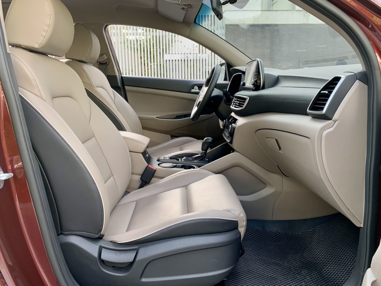 Hyundai Tucson 2.0 Tiêu chuẩn 2020 (Đã bán)