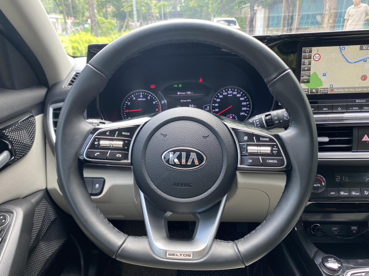 Kia Seltos 1.4 Preminum 2021 màu trắng (Đã bán)