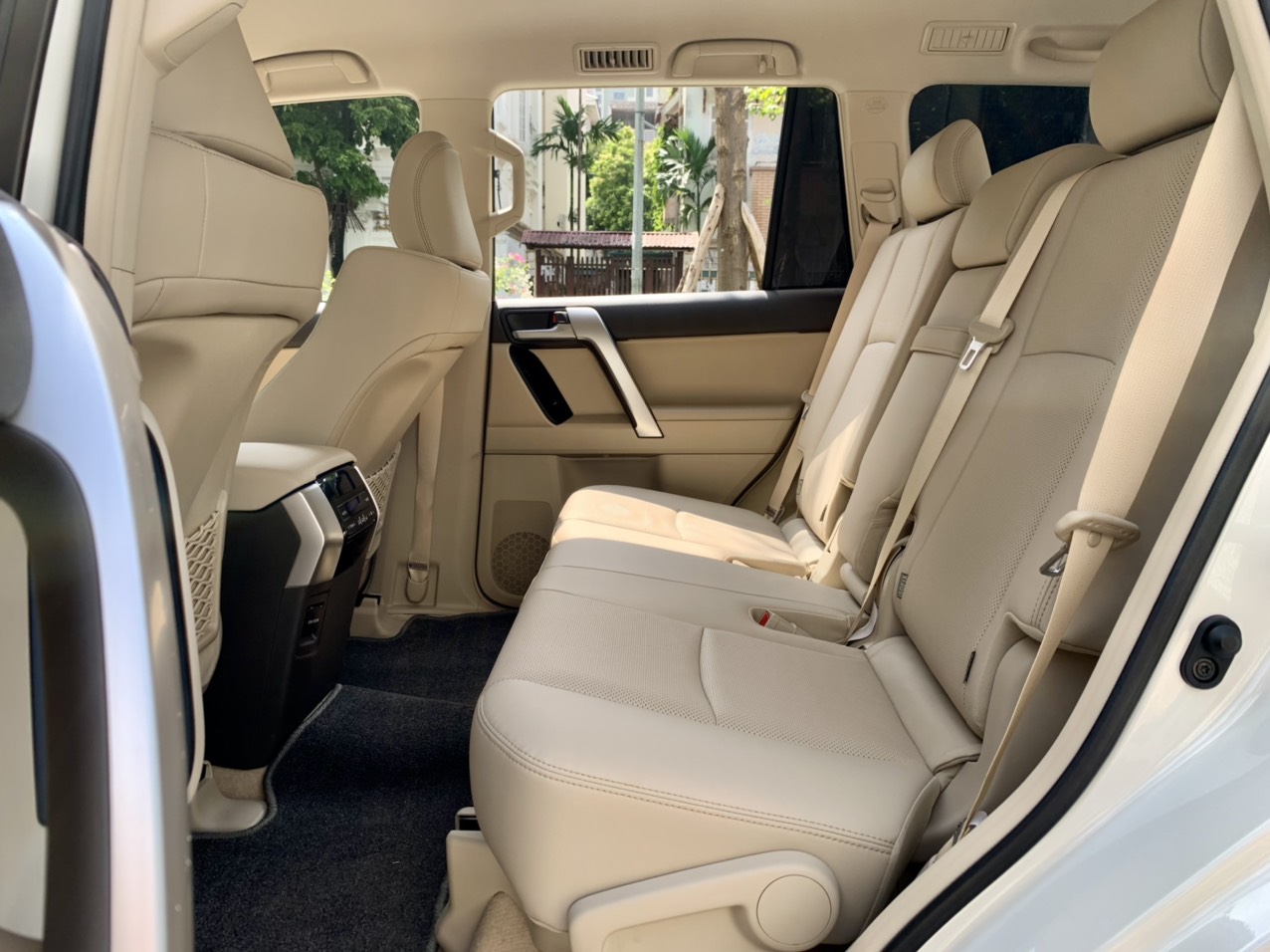 Toyota Land Cruiser Prado 2.7L 2021 màu trắng (đã bán)