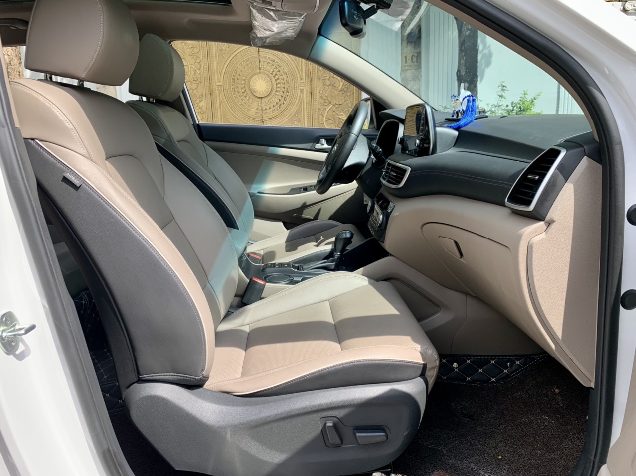 Hyundai Tucson 2.0ATH 2020 màu trắng (Đã bán)
