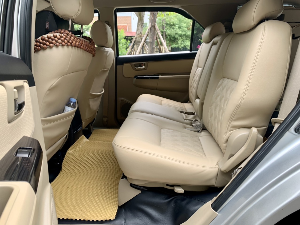 Toyota Fortuner 2.5G 2016 màu bạc (đã bán)