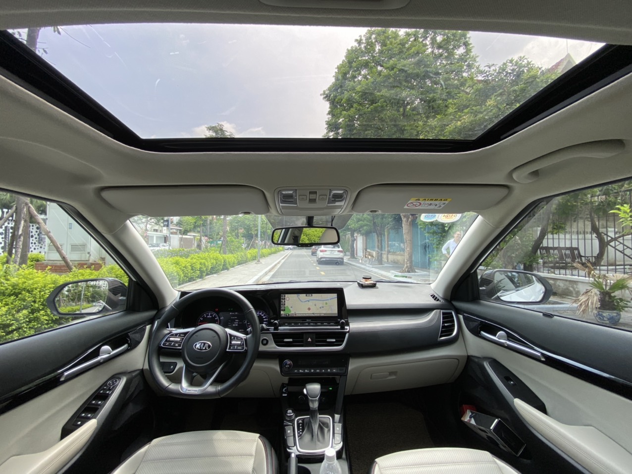 Kia Seltos 1.4 Preminum 2021 màu trắng (Đã bán)