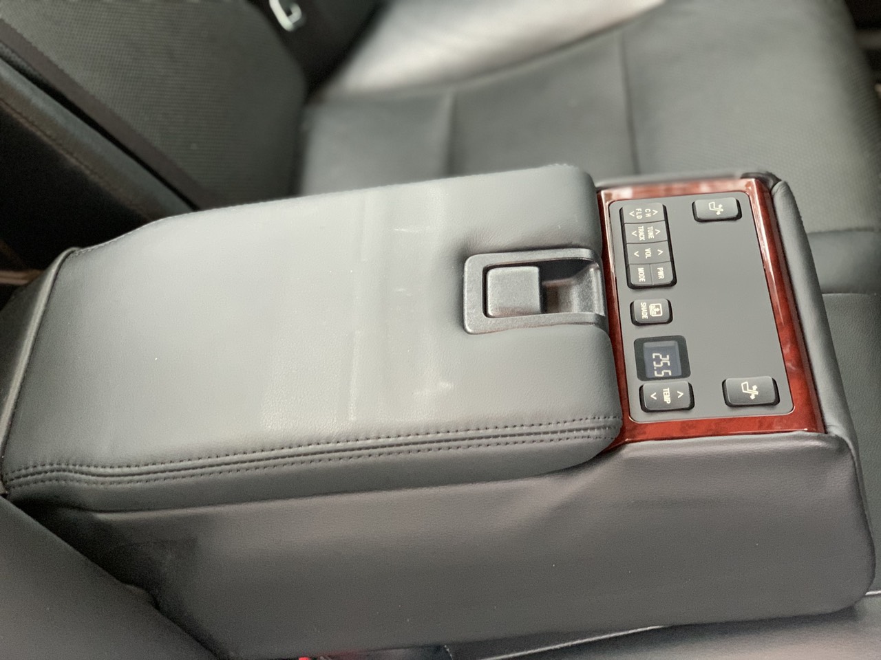 Toyota Camry 2.5Q 2014 (đã bán)