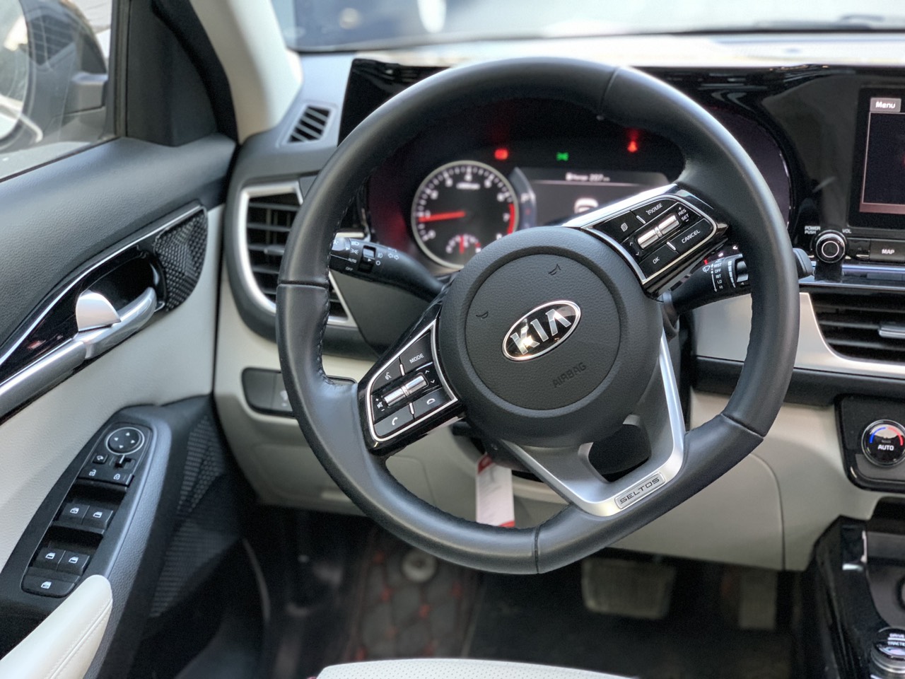 Kia Seltos 1.4 Premium Turbo (Xe đã bán)