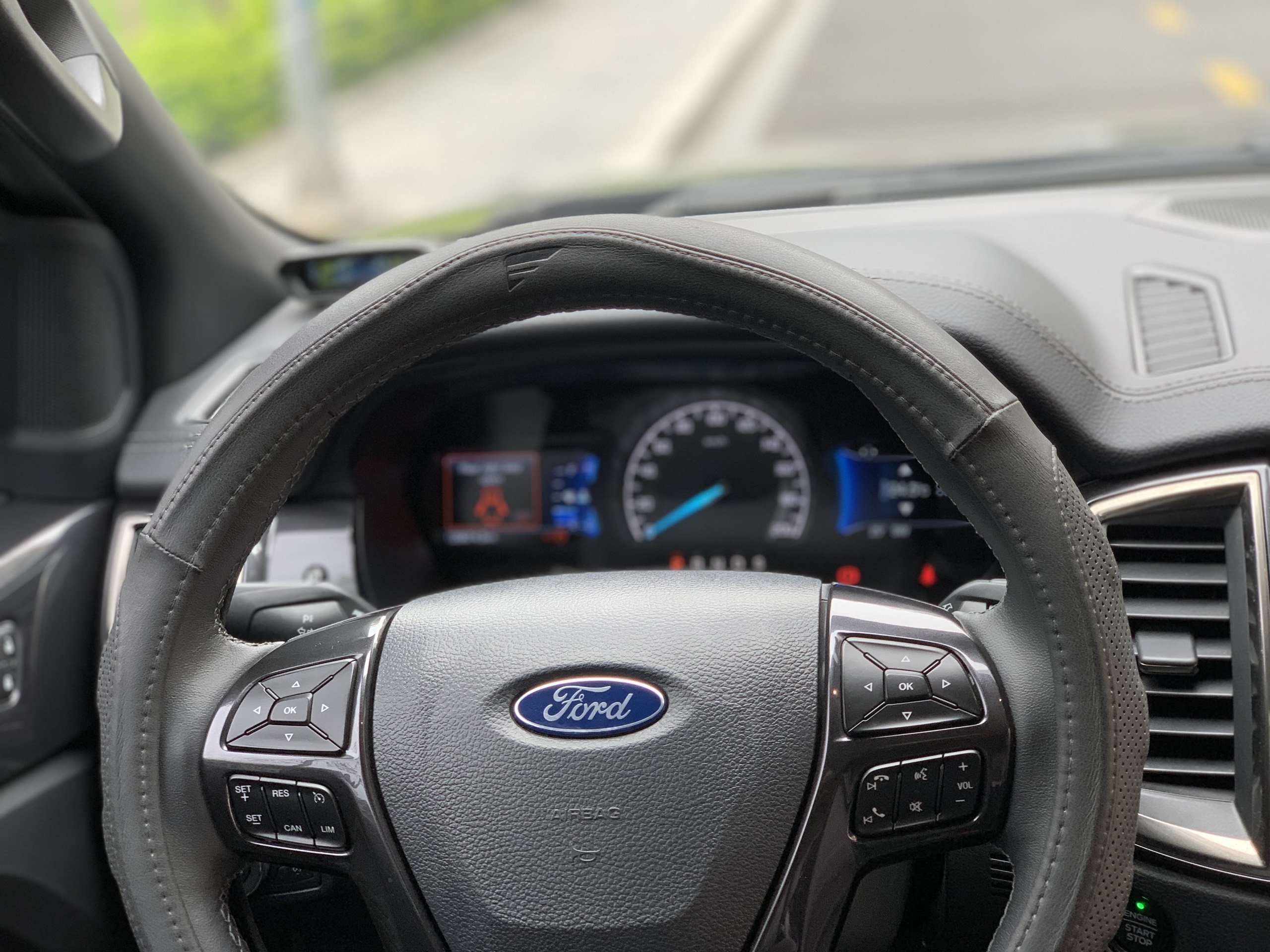 Ford Everest Titanium 2.0L 4x2 AT 2020 (đã bán)