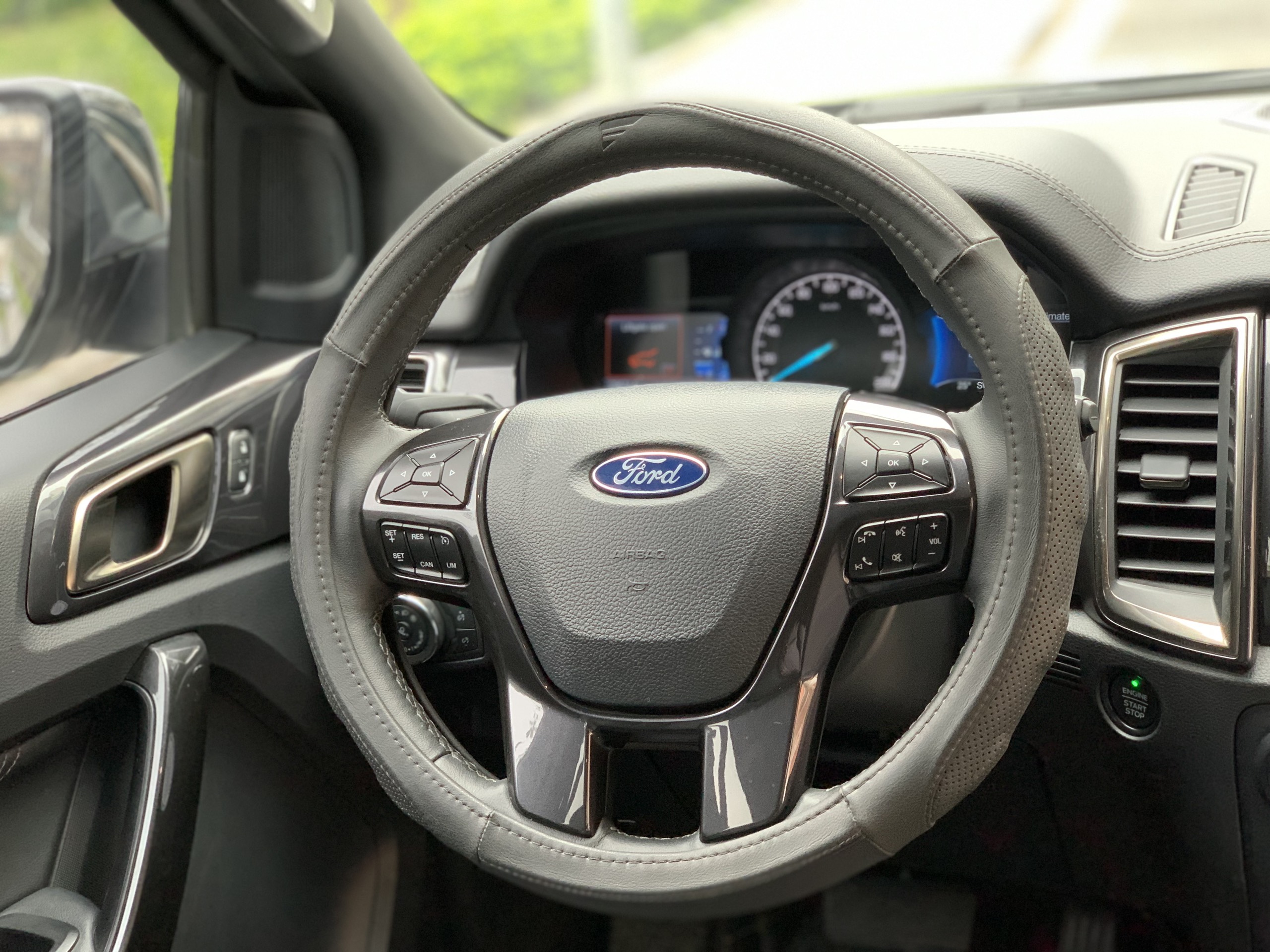 Ford Everest Titanium 2.0L 4x2 AT 2020 (đã bán)