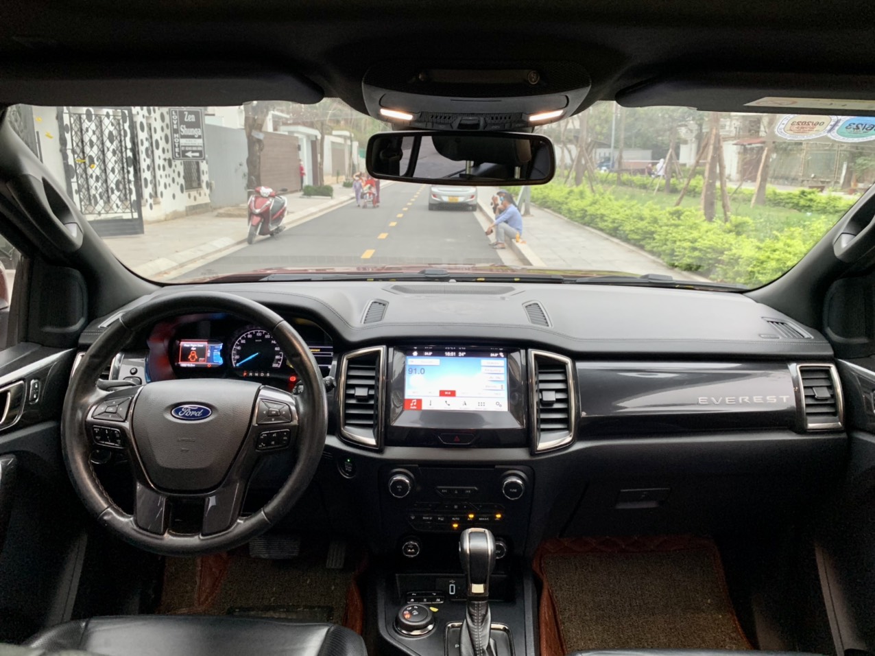 Ford Everest Titanium 4x4 2 cầu 2019 (đã bán)