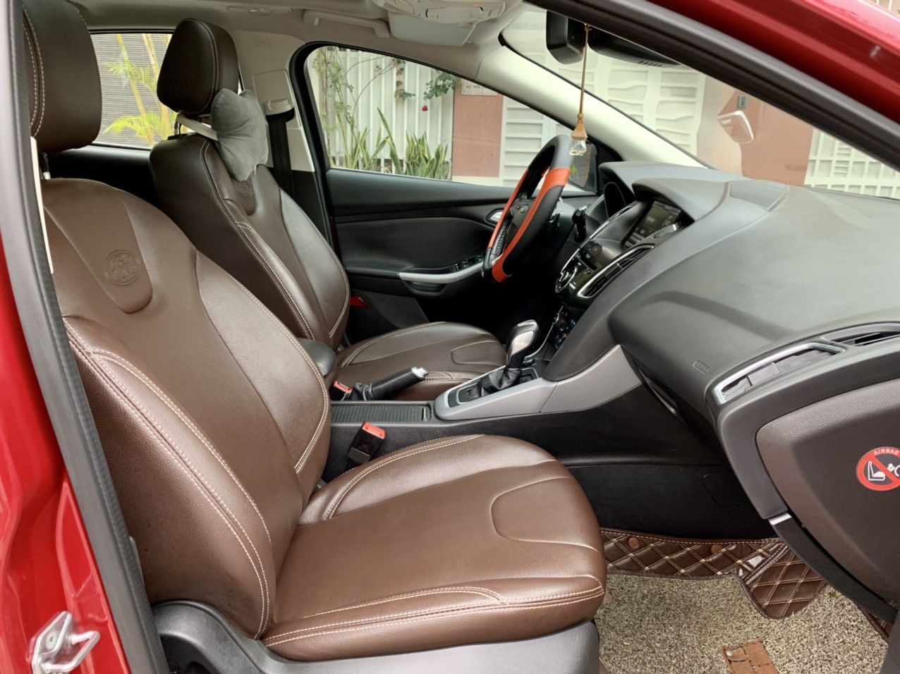 Ford Focus S Hatchback 2016 (đã bán)