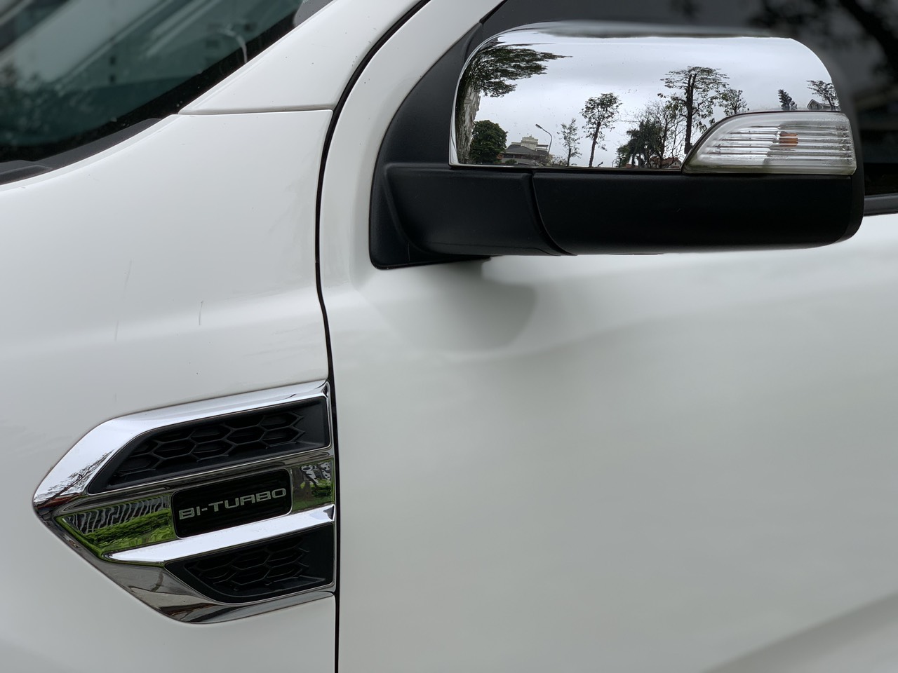 Ford Everest Titanium 4x4 2 cầu 2019 (đã bán)