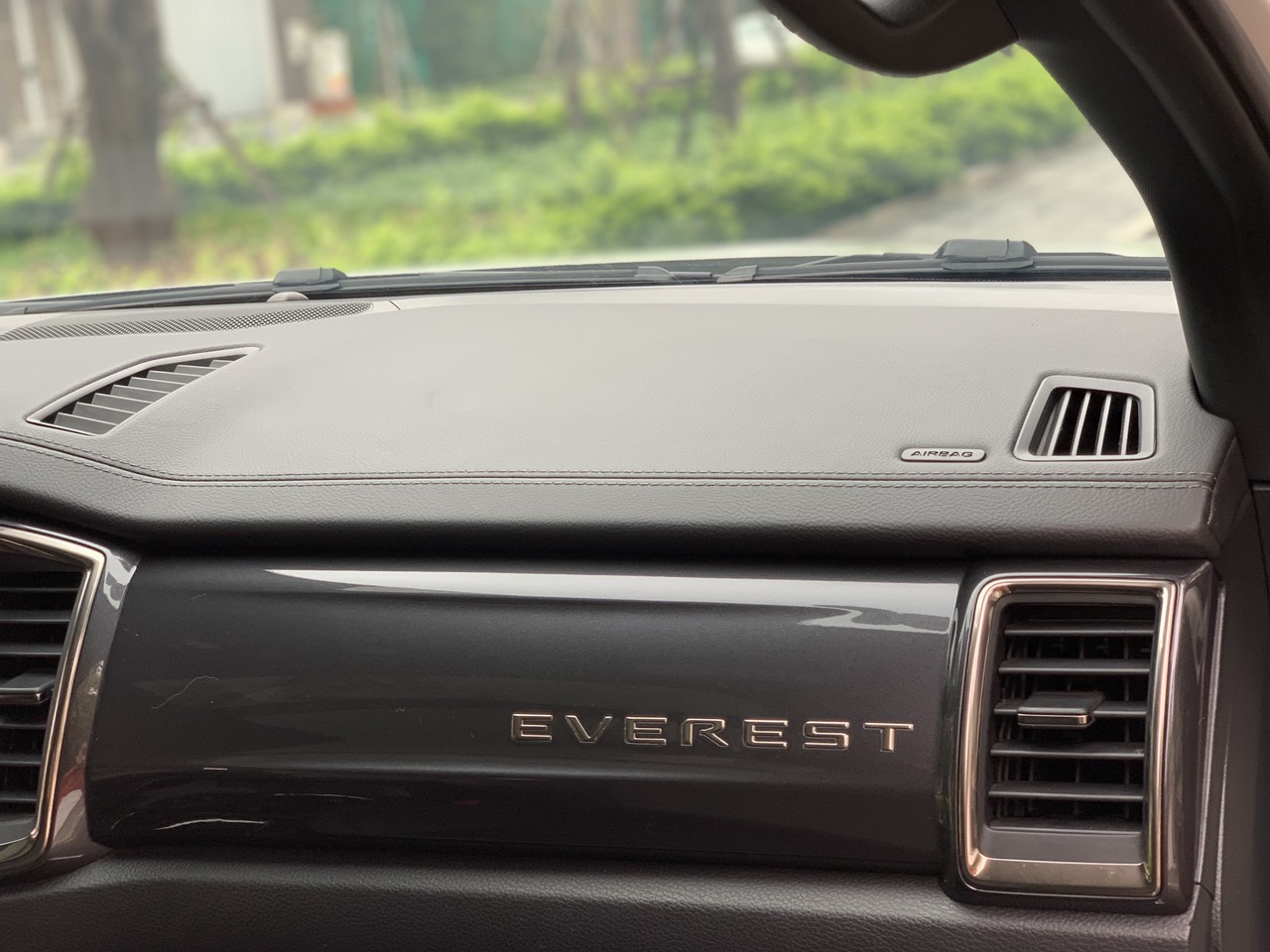 Ford Everest Titanium 4x4 2 cầu 2019 (đã bán)