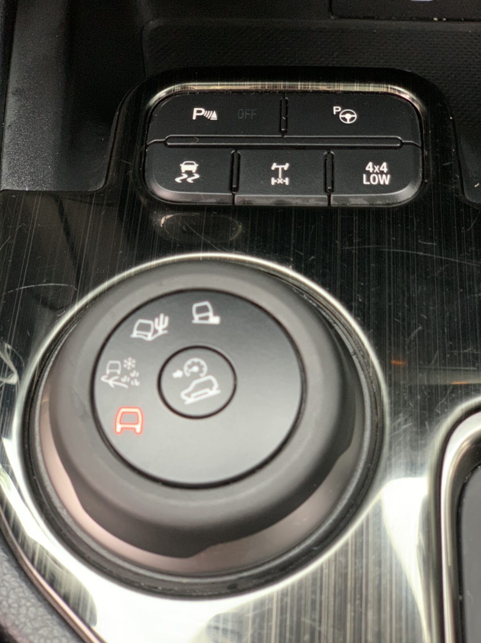 Ford Everest Titanium 4x4 2 cầu 2019 (đã bán)