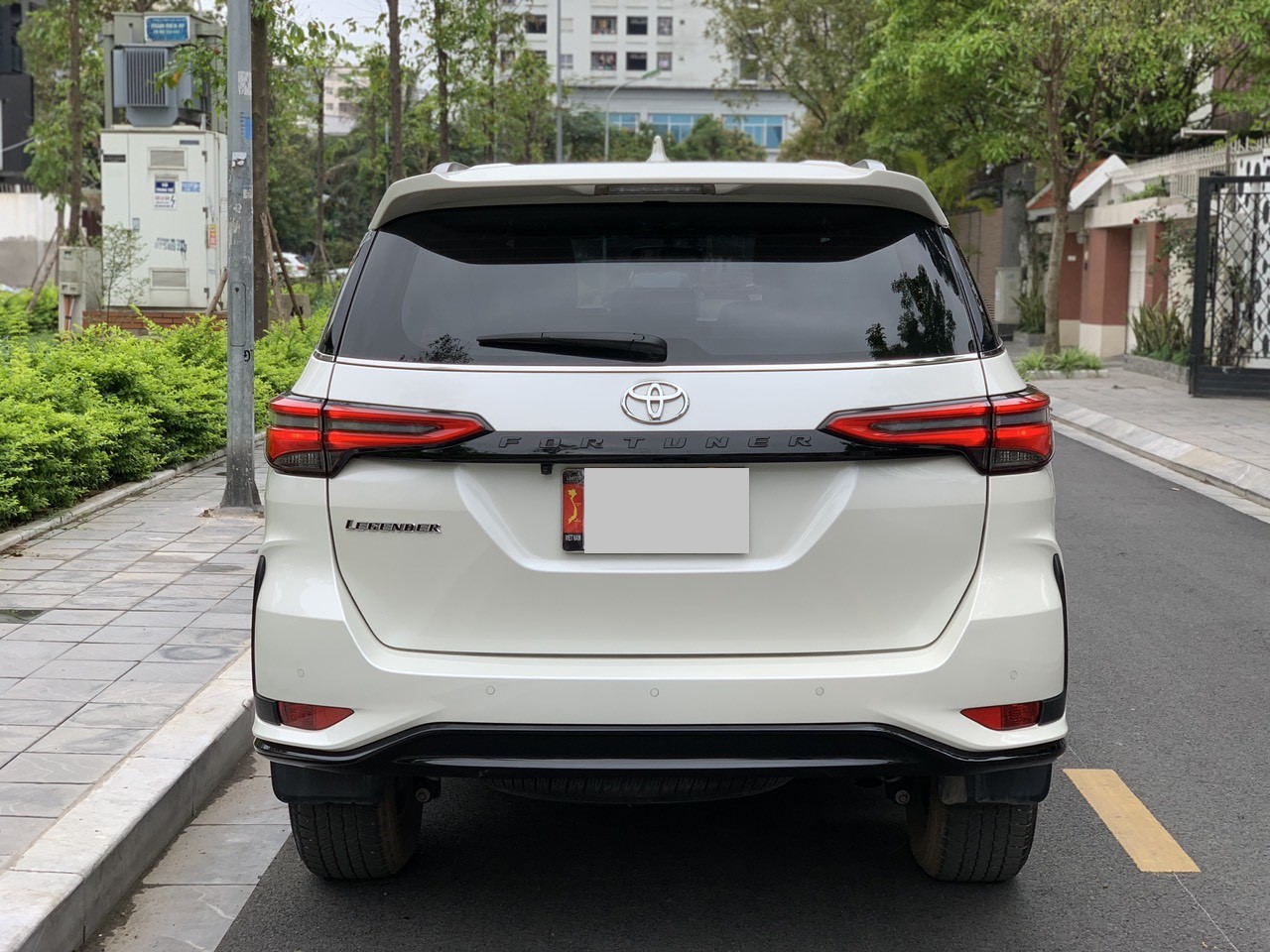 Fortuner Legender 2.4G 4x2 AT 2020 (đã bán)