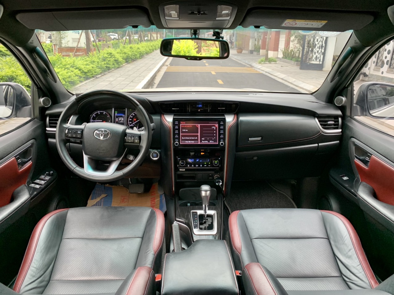 Fortuner Legender 2.4G 4x2 AT 2020 (đã bán)