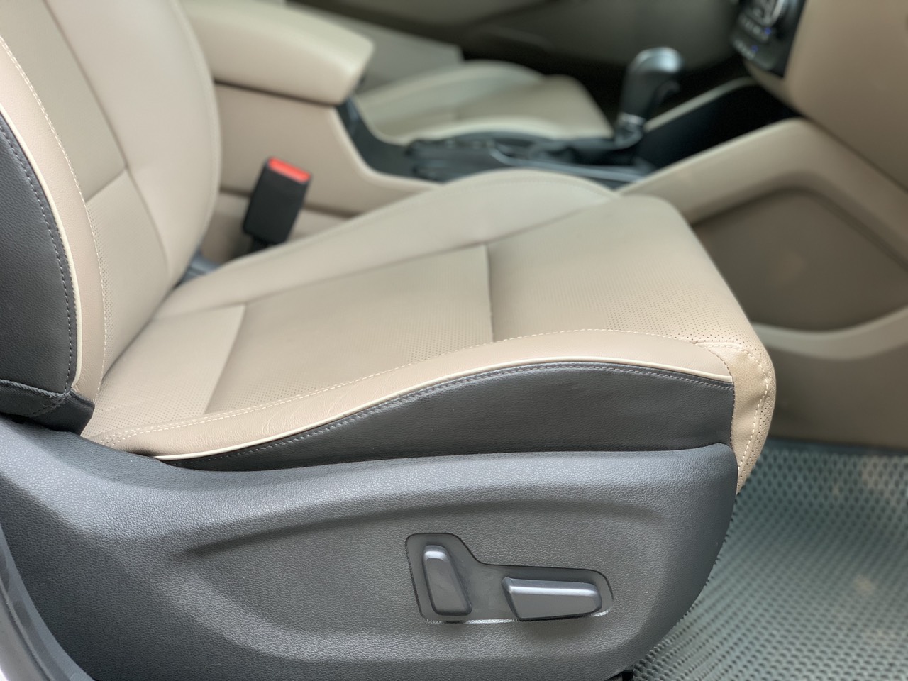 Hyundai Tucson 2.0 ATH bản đặc biệt (đã bán)