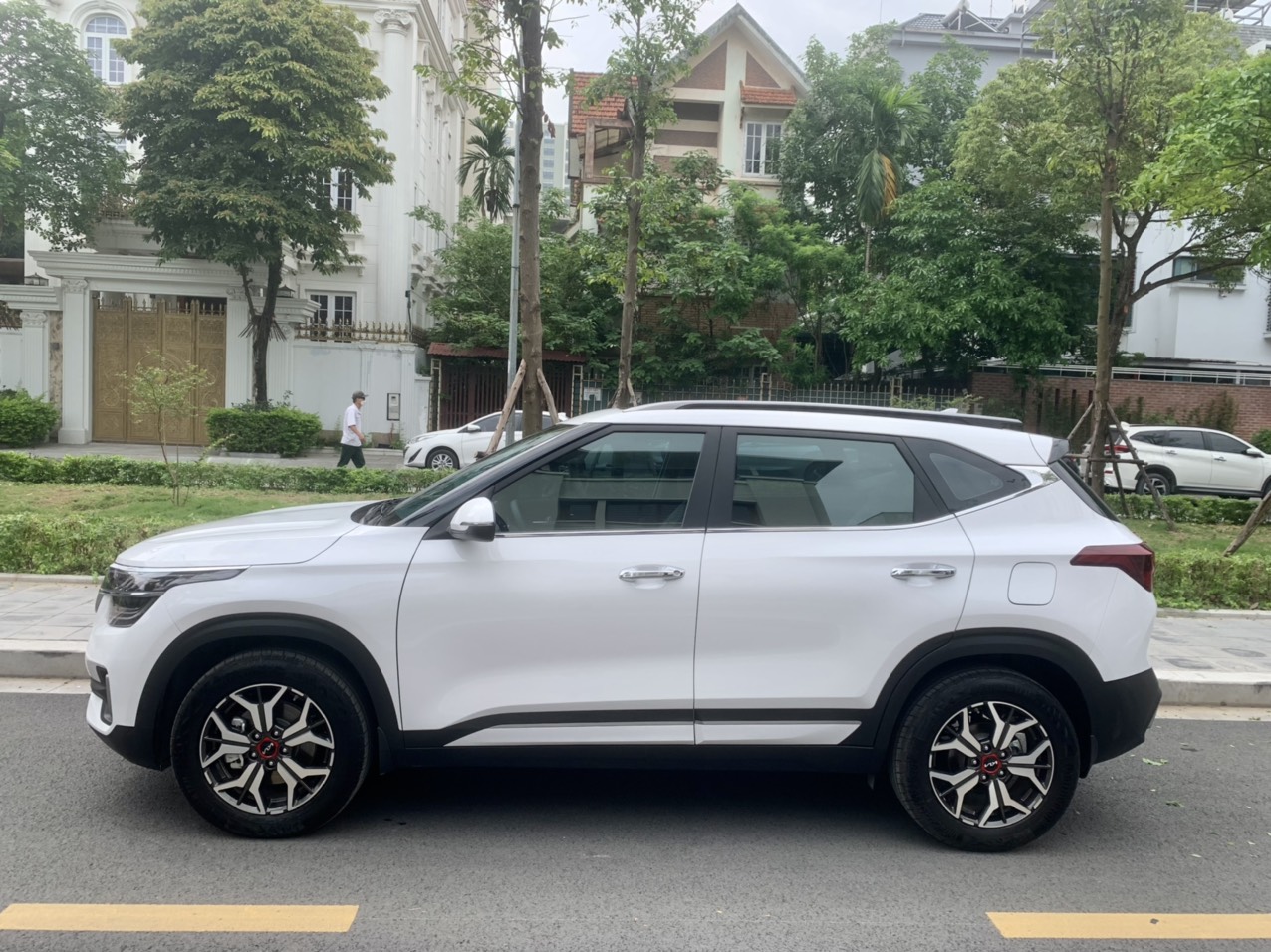 Kia Seltos PREMIUM 1.6 ATH 2021 (đã bán)
