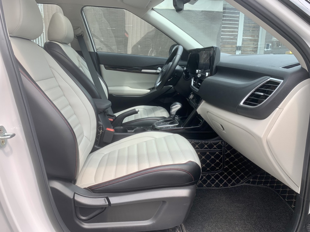 Kia Seltos PREMIUM 1.6 ATH 2021 (đã bán)