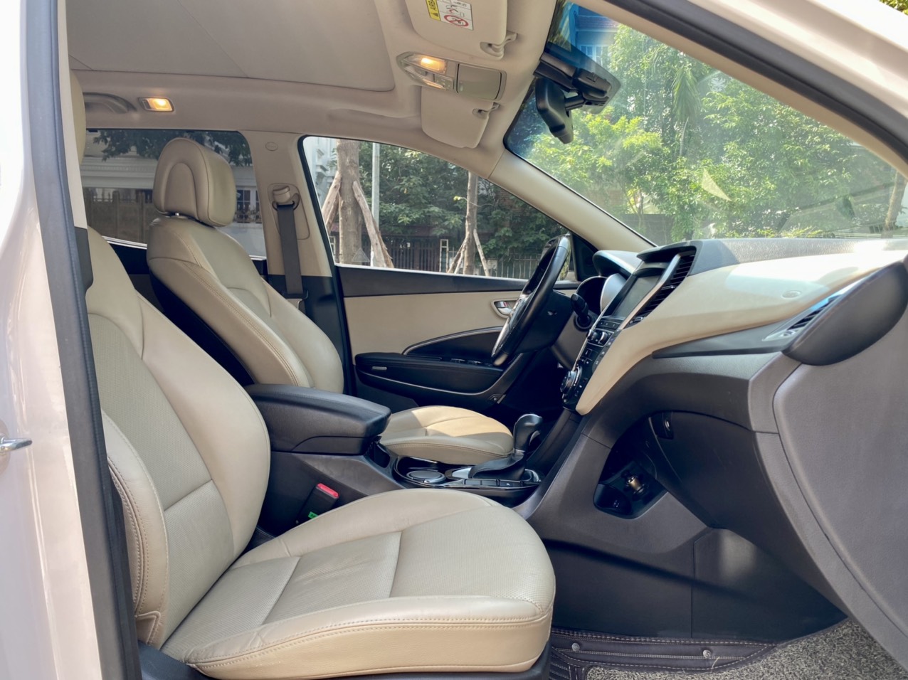 Hyundai Santafe Dầu cao cấp 2018 (Đã bán)