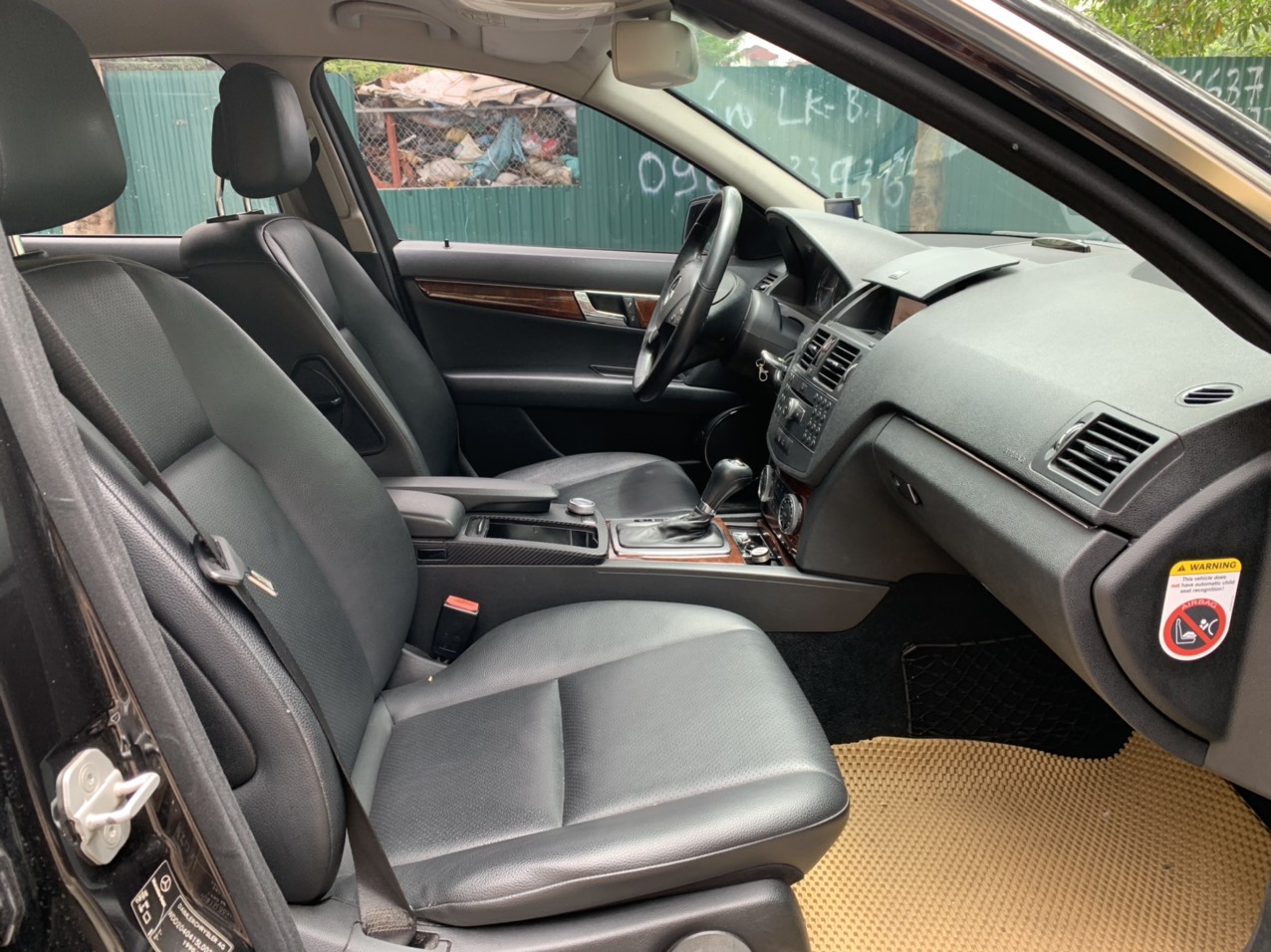 Mercedes C200 2008 màu đen (đã bán)