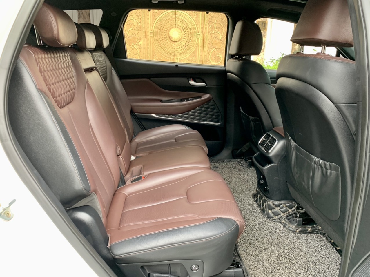 Hyundai Santafe Pre bản dầu cao cấp 2.2 HTRAC 2019 màu trắng (đã bán)