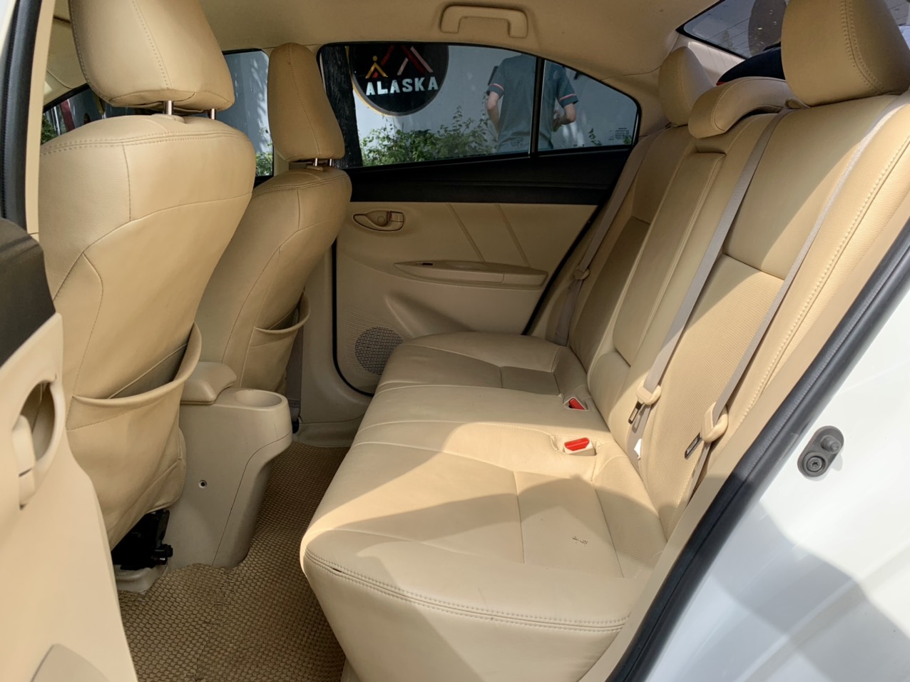 Toyota Vios E 1.5AT 2016 màu trắng (Đã bán)