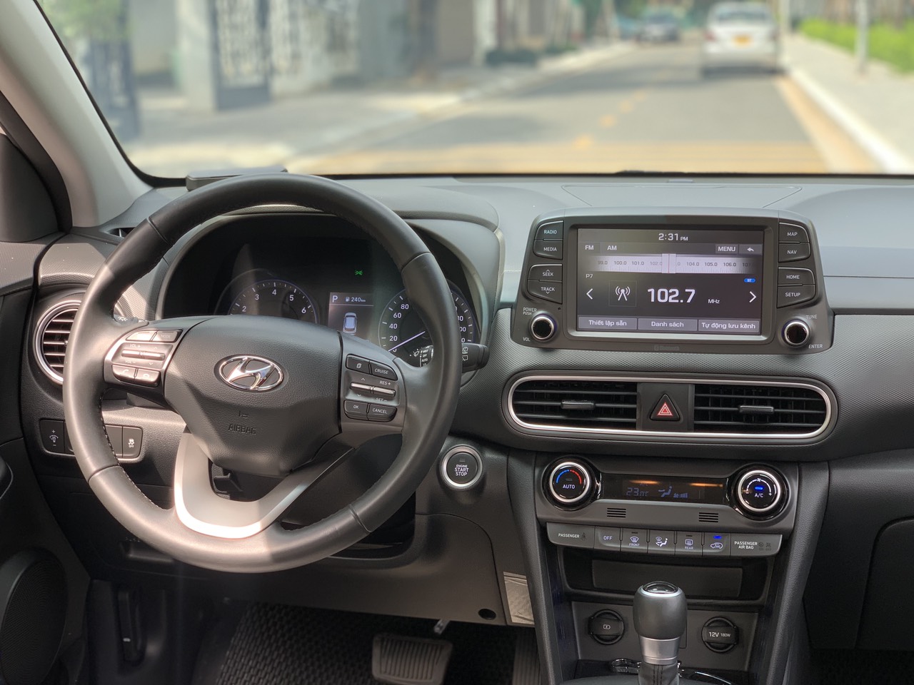 Hyundai Kona 2.0ATH 2020 màu trắng (Đã bán)