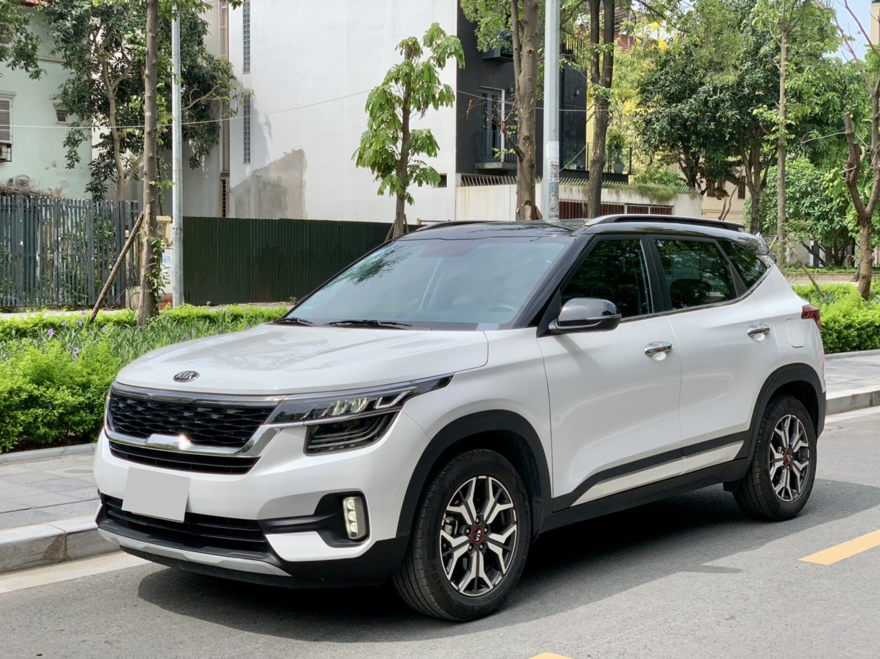 Kia Seltos 1.4 Preminum 2020 màu trắng (Đã bán)