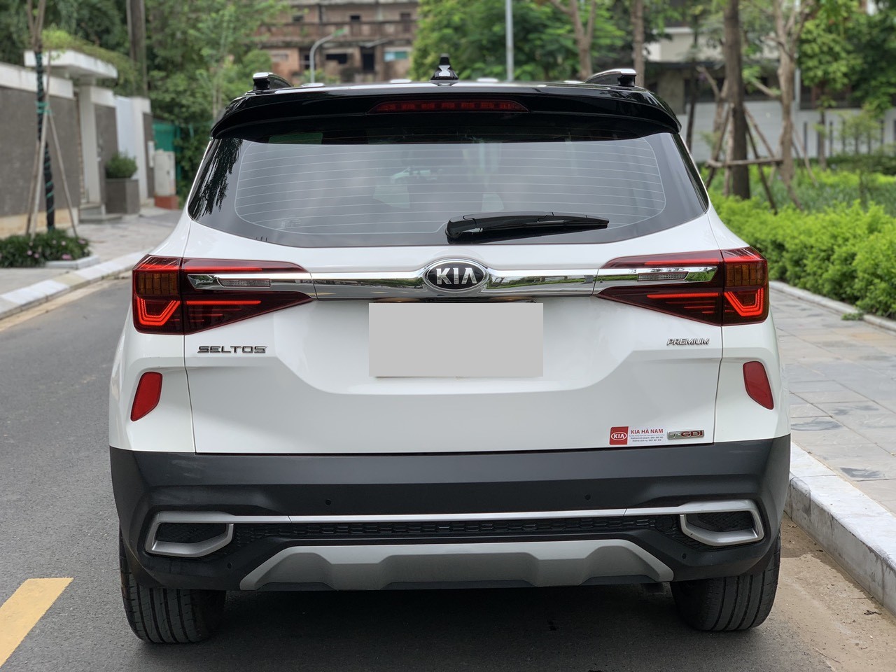 Kia Seltos 1.4 Premium 2021 màu trắng (Đã bán)